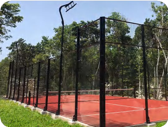 Installed padel court customer case from Chile.